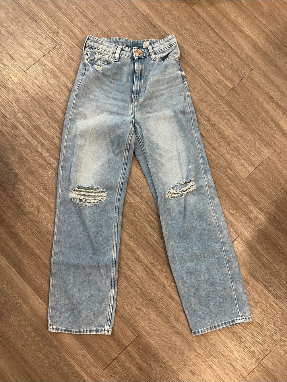 Divided Light Blue Distressed Straight-Leg Jeans